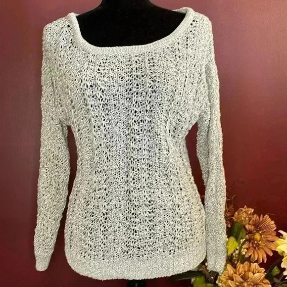 American Eagle Outfitters Pullover - Picture 1 of 6